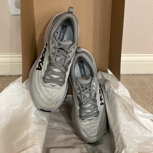 NIB Hoka Sneaker Men Size 10.5 Grey